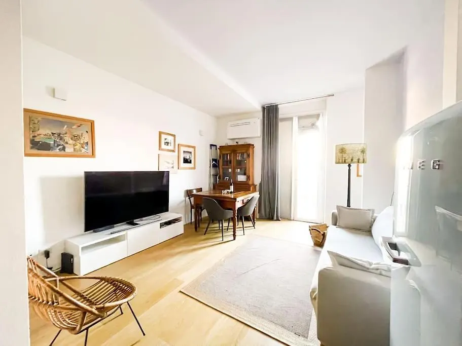 Апартаменты Garibaldi-Isola - Moderno Bilocale Con Balcone Милан